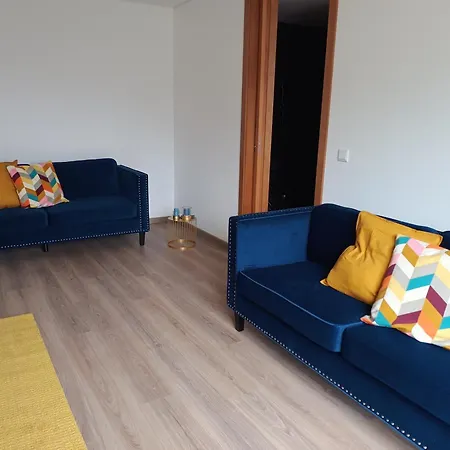 Κατάλυμα σε φάρμα Quinta Do Tojo Alufinha